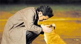 犬性格和你有的调教方式有很大的关系，主人怎么教狗狗怎么学