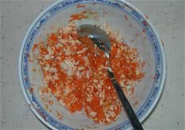 自制猫咪鸡肉胡萝卜拌饭