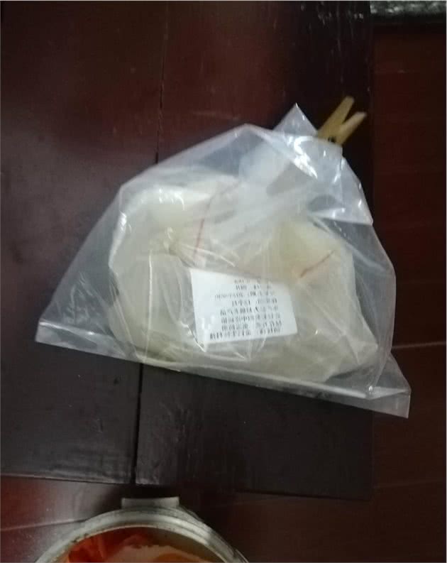 治疗狗狗皮肤病中药方
