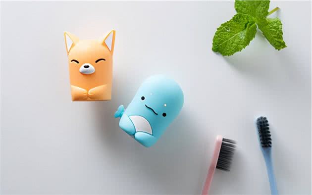 泰迪狗狗嘴巴臭怎么回事？在亲近时带来尴尬！可以采取的处理措施