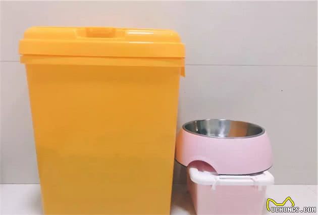 辟谣，狗粮夏季不可随意存放，储存方式错误将最终影响爱犬健康