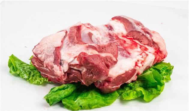 想给狗狗改善生活？这10种食物能充当营养添加剂，放心喂