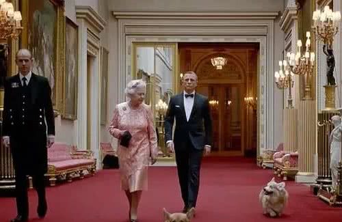 又一只爱犬离世，女王的狗狗军团如今只剩一只，令人惋惜