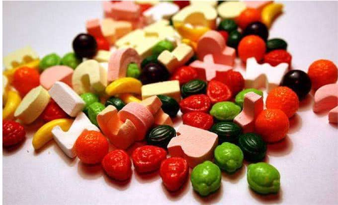 狗狗缺乏维生素的7大症状，如果狗狗有出现，就请及时补充!