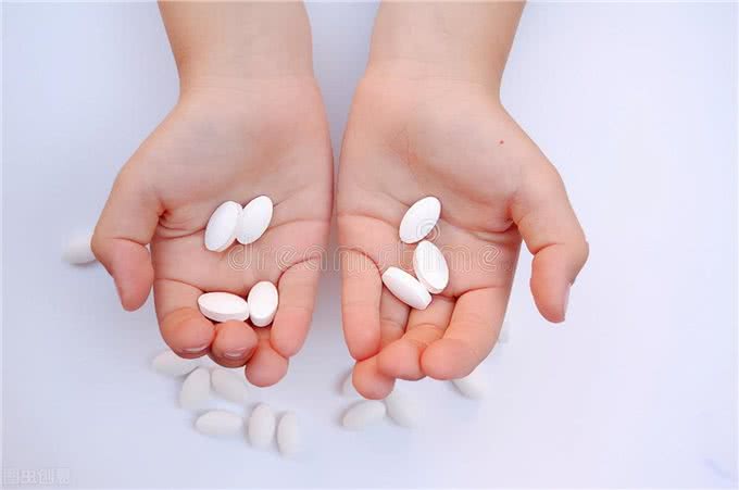 狗狗身上有寄生虫，驱虫方法是什么