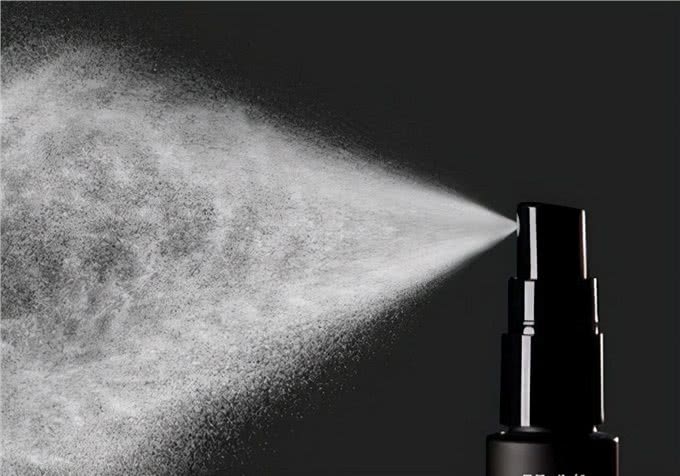 家有爱犬:小狗掉毛很厉害,什么原因?怎么处理?