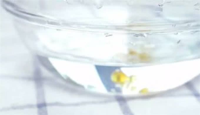 关注:泰迪眼睛睁不开老是眯着泰迪狗眼睁不开老眯着怎么回事