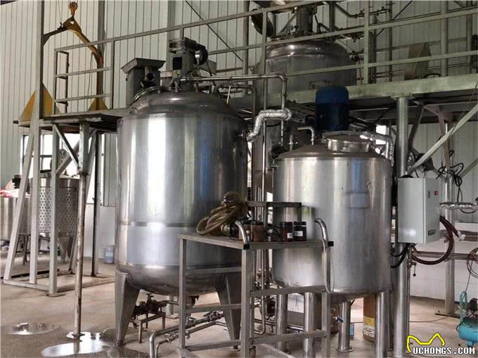 食品加工蒸汽发生器:研发新利器，助狗粮创新再升级!