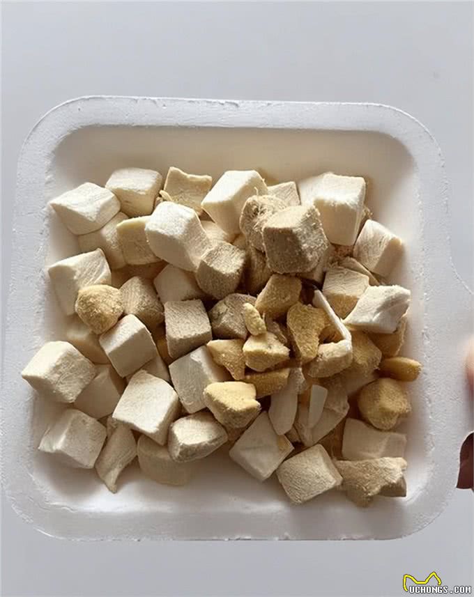 还不错的几款狗狗零食推荐