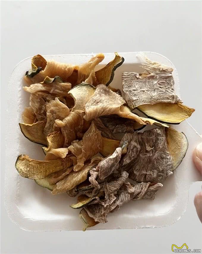 还不错的几款狗狗零食推荐