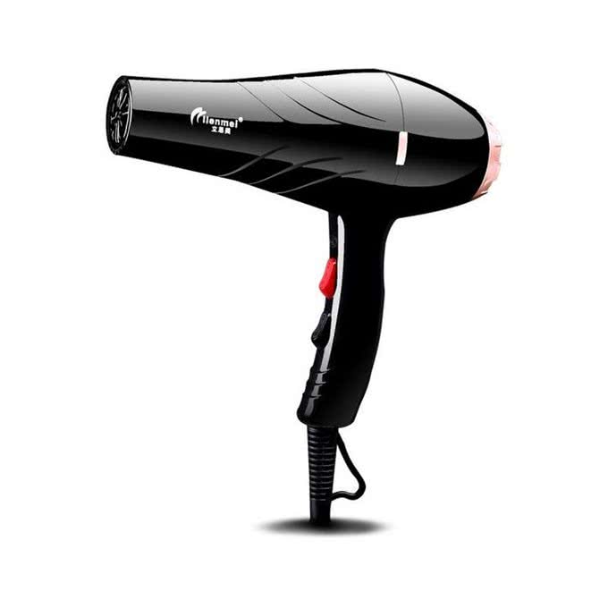 一到雨天狗狗就郁闷?你家的是不是也这样