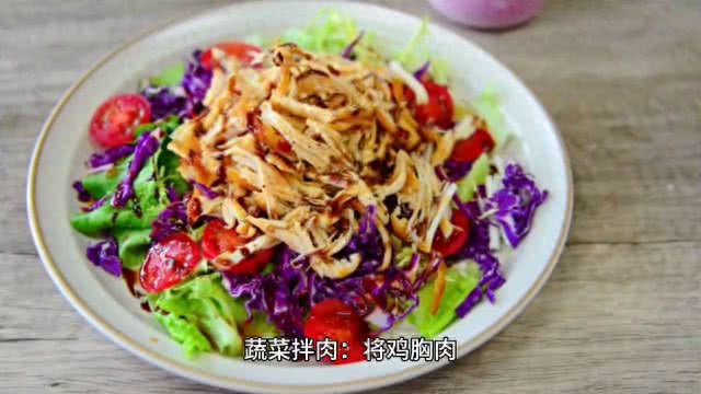 狗狗挑食不吃饭，典型的无肉不欢型