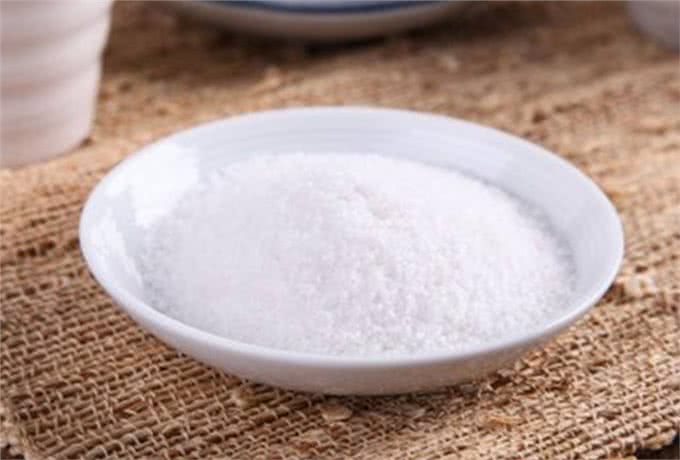 心系爱犬：狗子的腿瘸了怎么回事狗子瘸着腿走路有事吗?