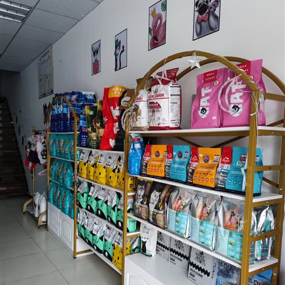 林芝派多格宠物店:林芝市