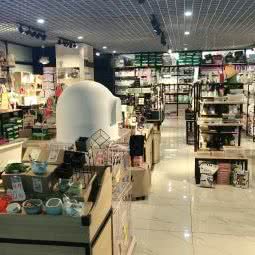 十六宠物馆(中央大道店):大连市沙河口区锦绣附近