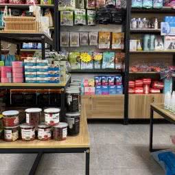 斐沃派宠物店:上海城区杨浦区中原地区附近