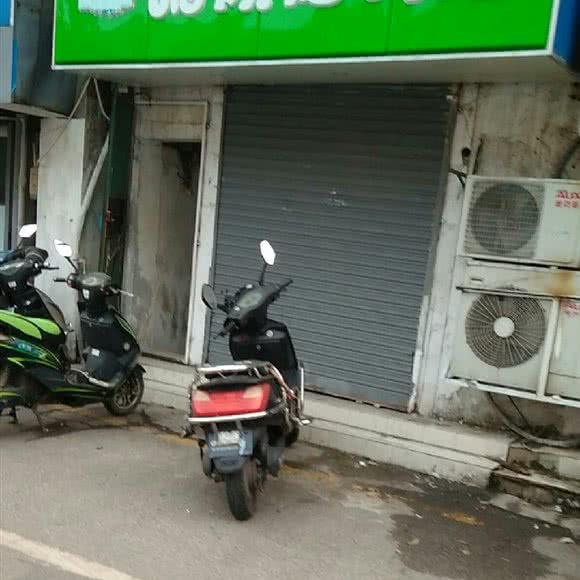 猫姨宠物店:南京市玄武区珠江路沿线附近