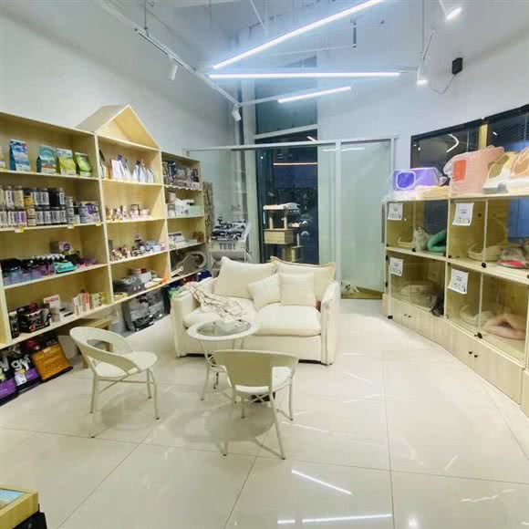 私人名猫(彩虹漾店):南通市崇川区中南世纪城CBD附近