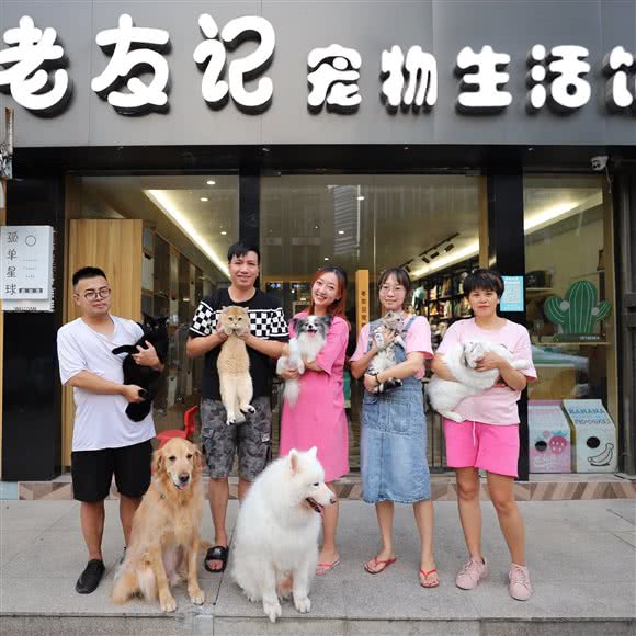 Friends老友记宠物生活馆(春晓店):杭州市滨江区开发区/高教园附近