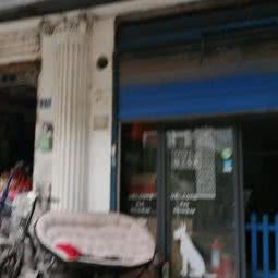 roben面包店:武汉市东西湖区金银湖附近