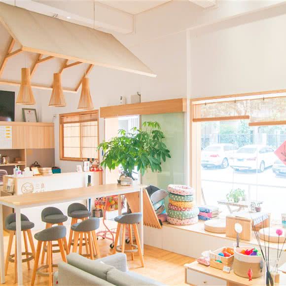 三良宠物:佛山市禅城区季华六路沿线附近