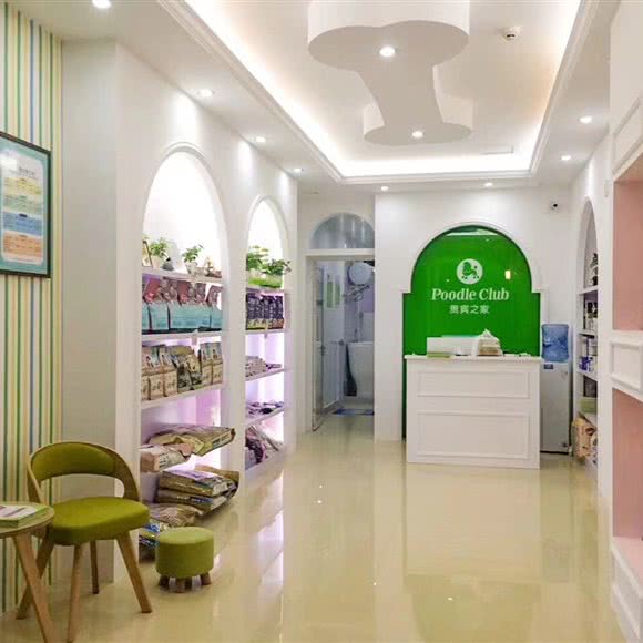 贵宾之家宠物生活馆(长湖店):南宁市青秀区凤翔路附近