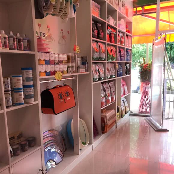 派多格宠物(羊犀立交店):成都市金牛区蜀汉路附近
