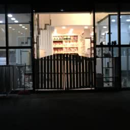 Hot Pet浩派宠物会所:成都市成华区万年场/万象城附近