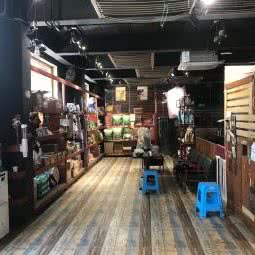 喜宠天降宠物游泳生活馆:西安市高新区丈八附近