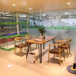 汪星人宠物店:哈尔滨市松北区